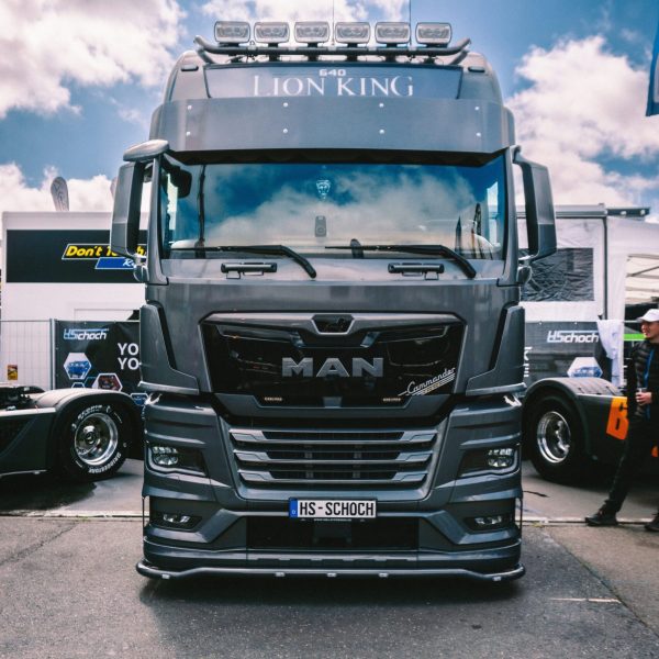 sindy-sussengut-9HXhkPbTmuU-unsplash